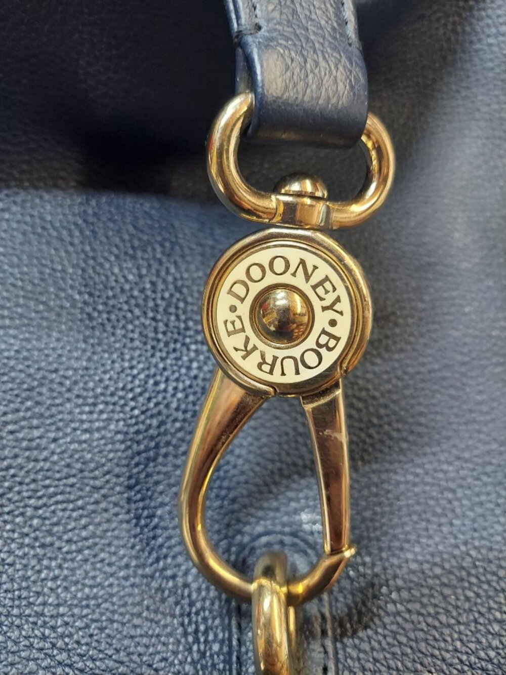 Navy Blue Dooney & Bourke Logo Clasp Hobo Shoulder Bag Gold Tone Hardware 1600 - Picture 8 of 8